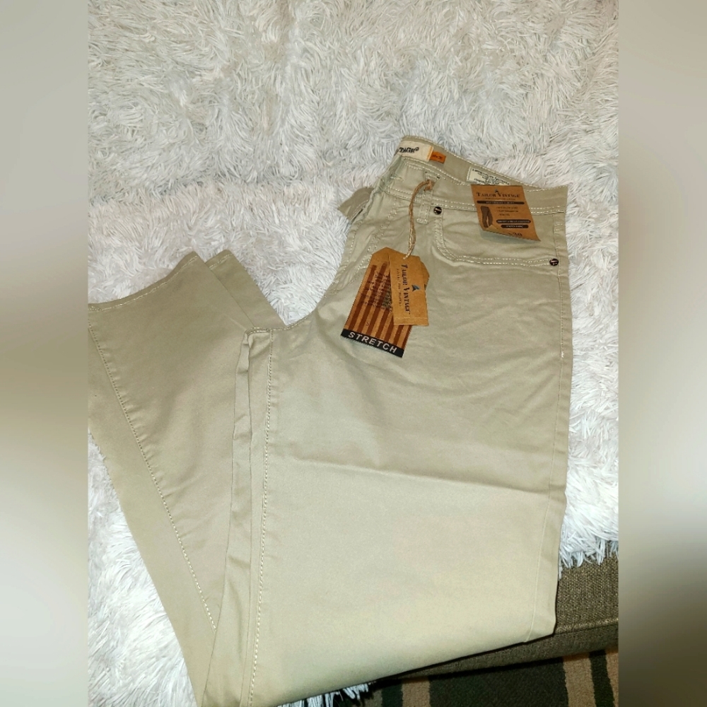 Men's Tailor Vintage New Canaan slim fit khaki pants 34x30 NWT